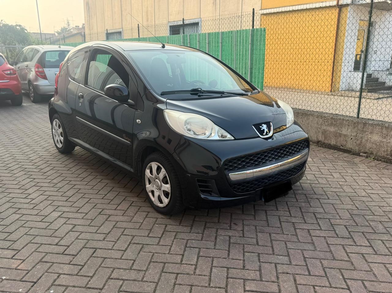 Peugeot 107 1.0 68CV 3p. Desir