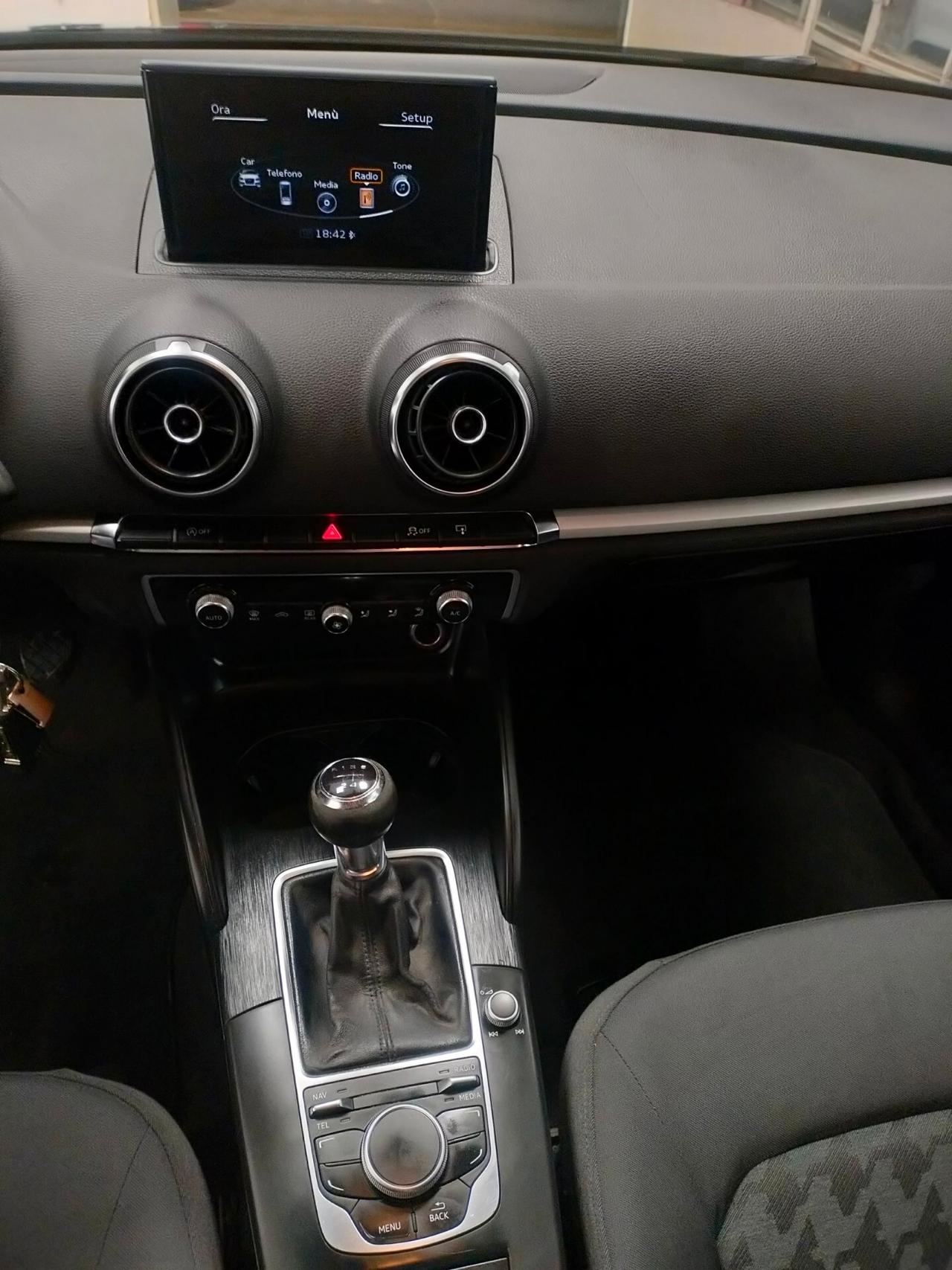 Audi A3 SPB 1.6 TDI ultra Attraction