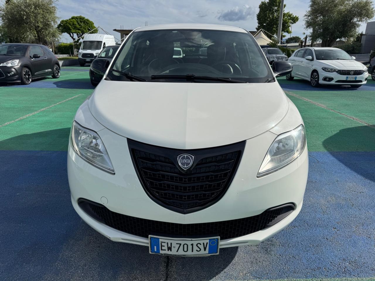 Lancia Ypsilon 0.9 TwinAir 85 CV 5 porte Metano Ecochic Gold