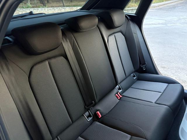 AUDI A3 SPB SPORTBACK 30 TDI S tronic Business Advanced