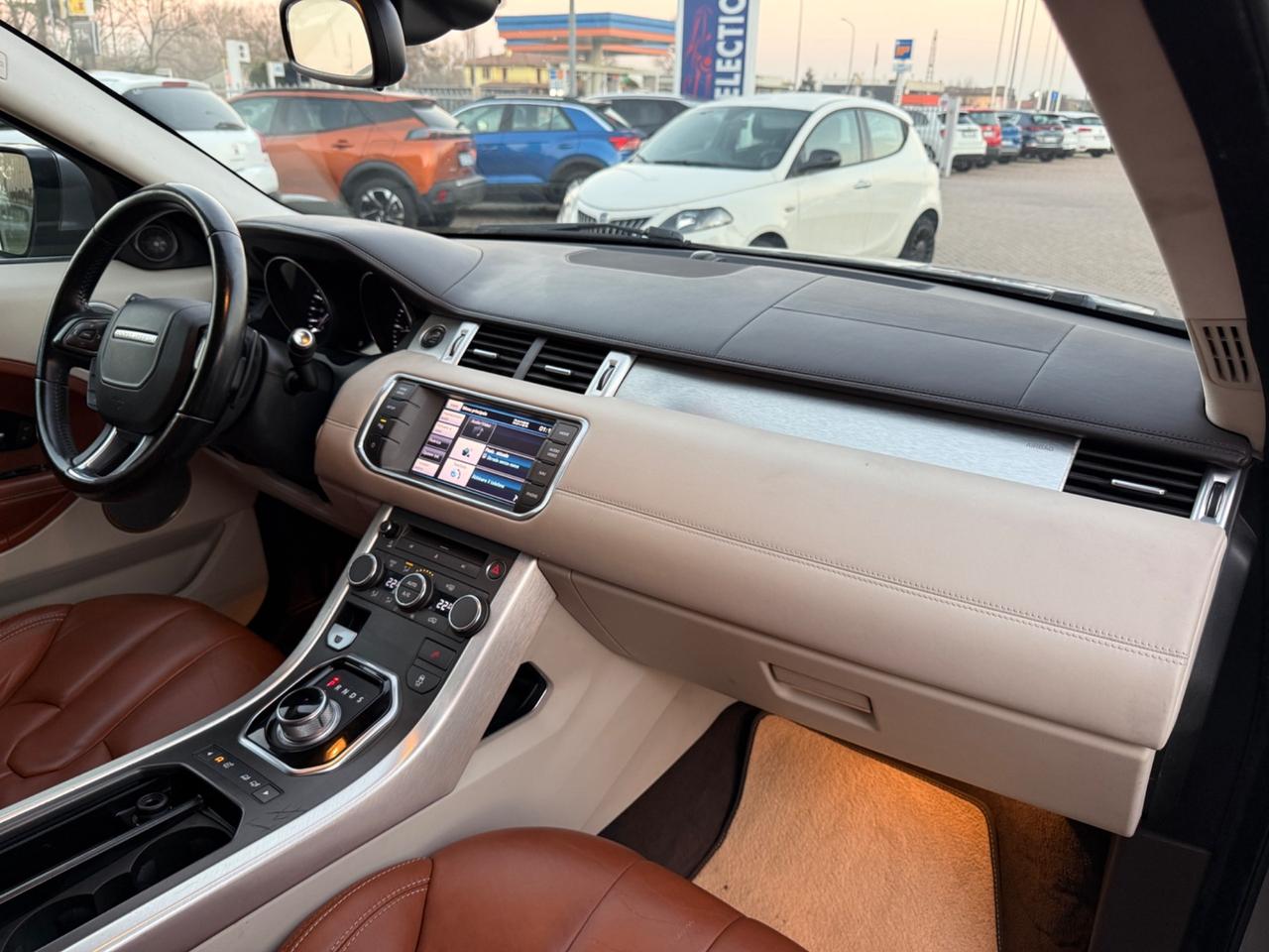 Land Rover Range Evoque 2.2 TD4 5p. Dynamic 4x4