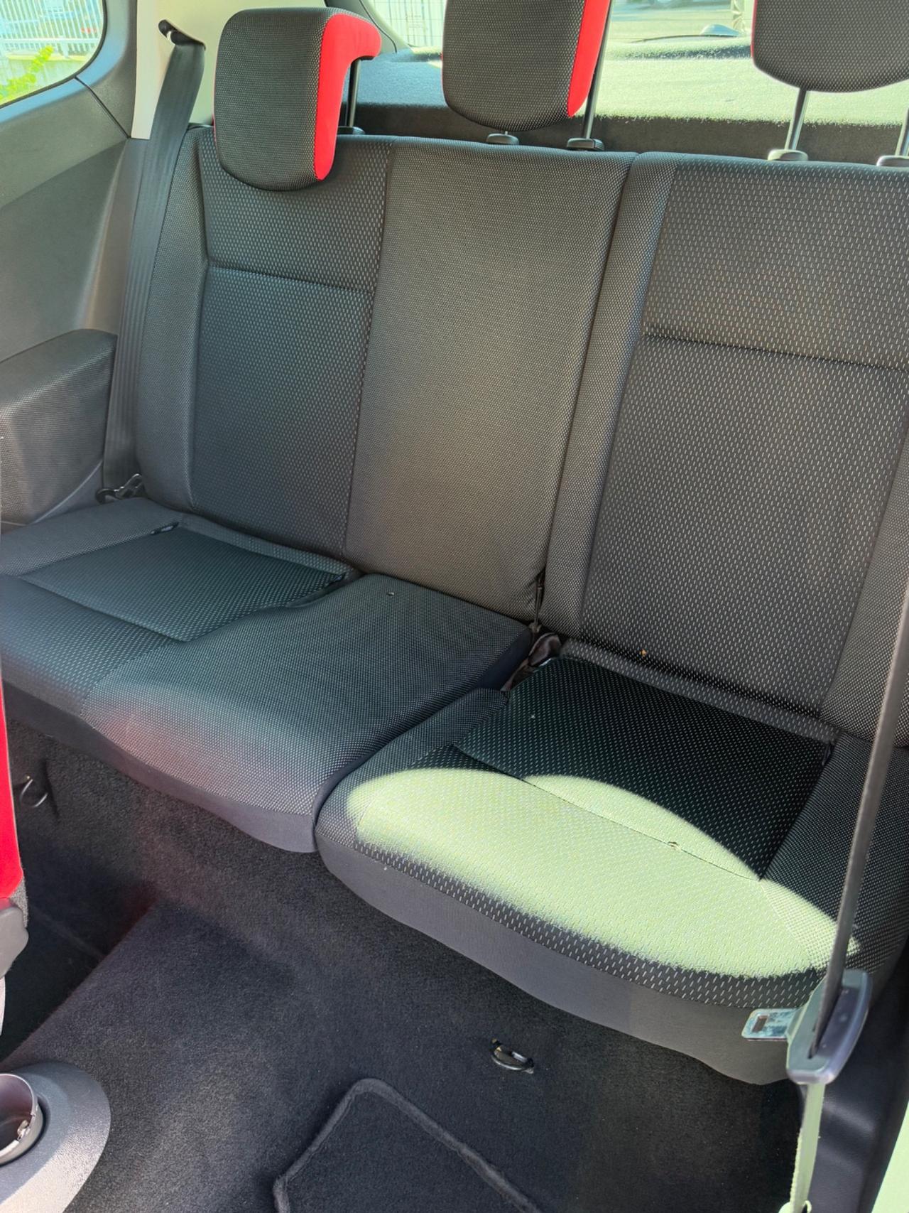 Renault Clio 1.2 16V 3 porte Rip Curl