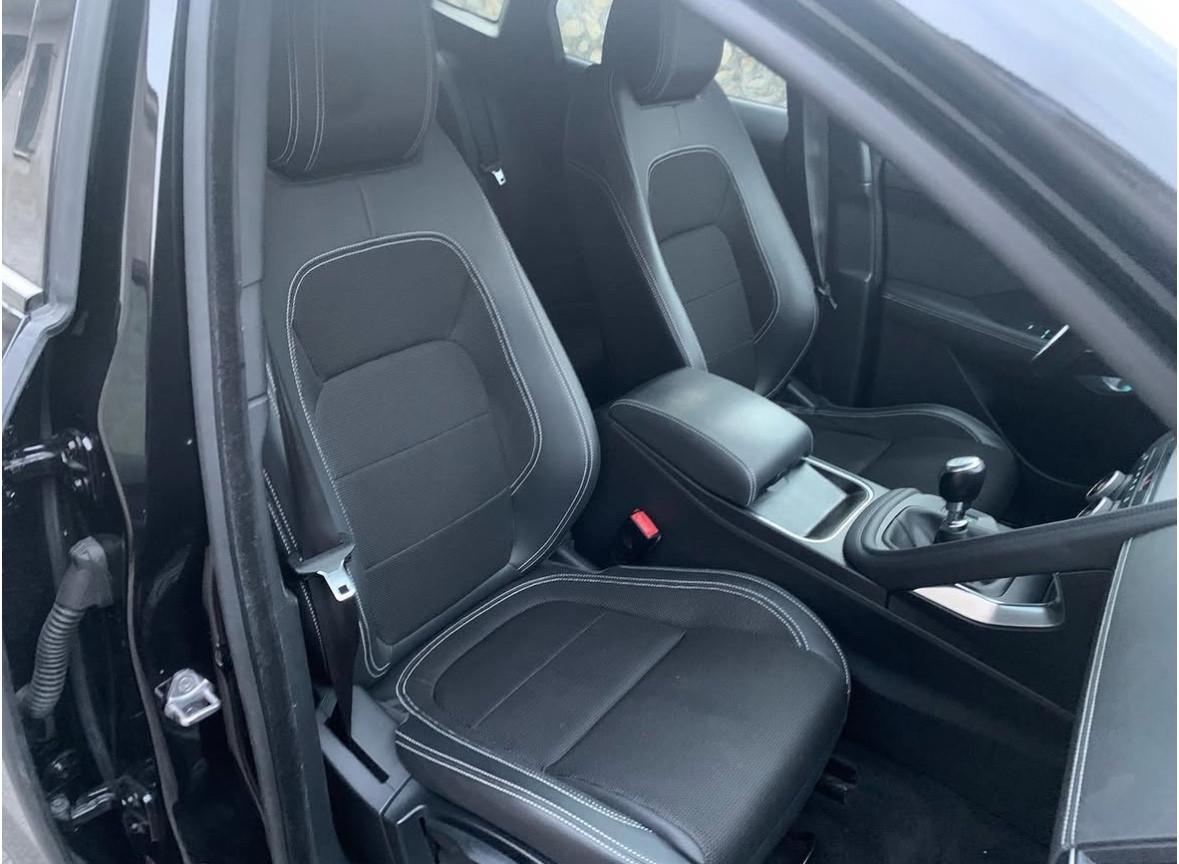 Jaguar E-Pace 2.0D 180 CV AWD R-Dynamic S