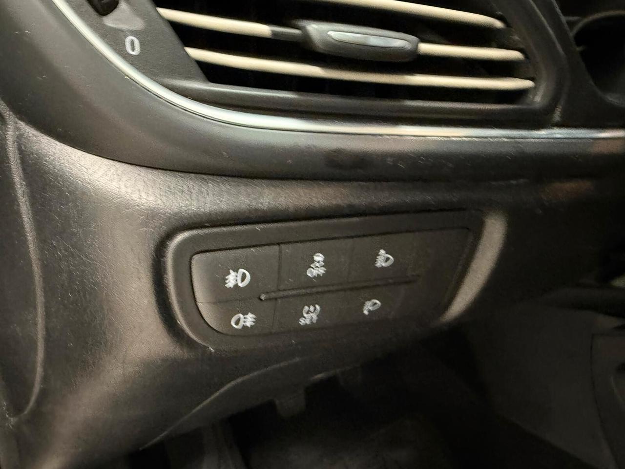 Fiat Tipo 1.6 Mjt S&S SW Lounge