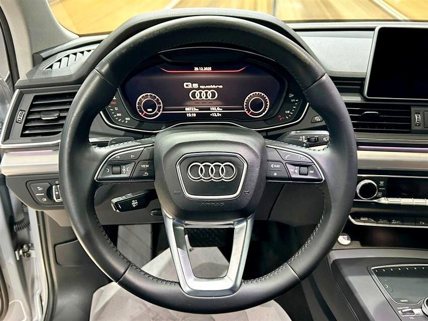 Audi Q5 40 TDI quattro S tronic Business