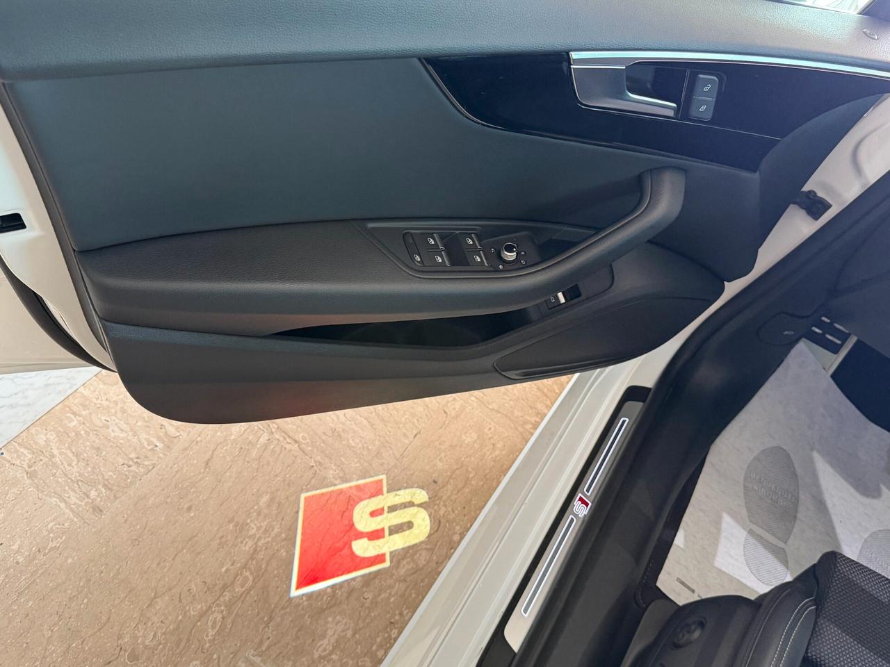 Audi A5 SB Quattro 40 2.0 TDI 204 cv. MHEV S Tronic LINE EDITION (Full)