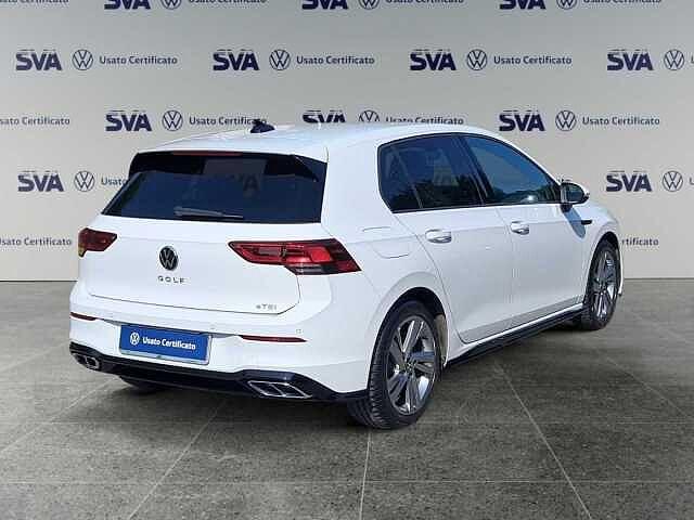 Volkswagen Golf 8ª serie 1.5eTSI 130CV DSG R-Line - NEOPATENTATI