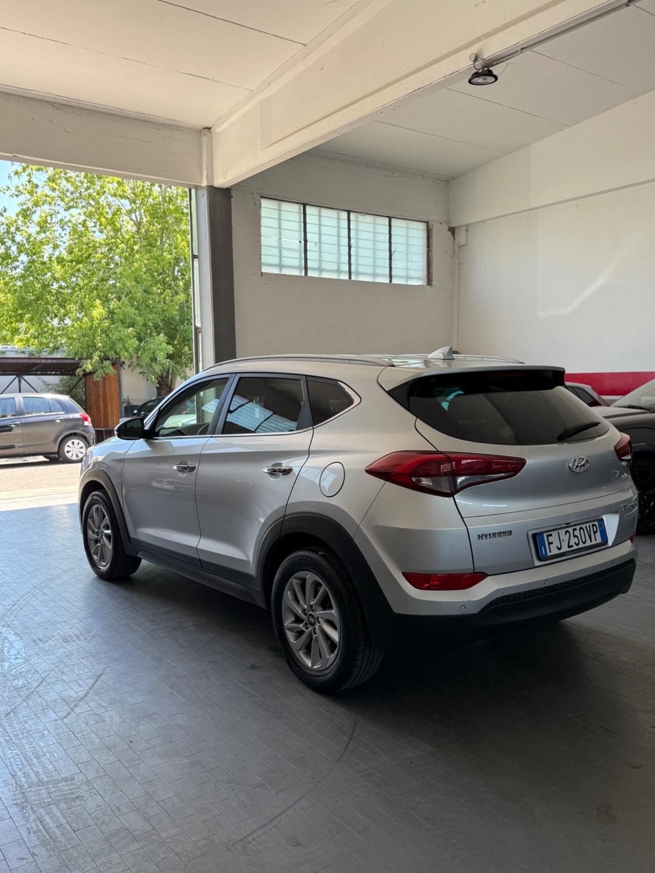 Hyundai Tucson 1.7 CRDi DCT Sound Edition
