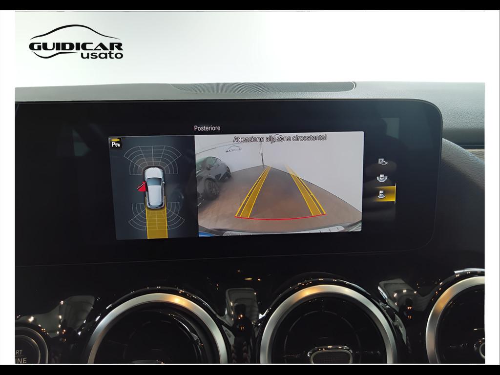 Mercedes-Benz GLA-H247 2020 - GLA 180 d Sport auto
