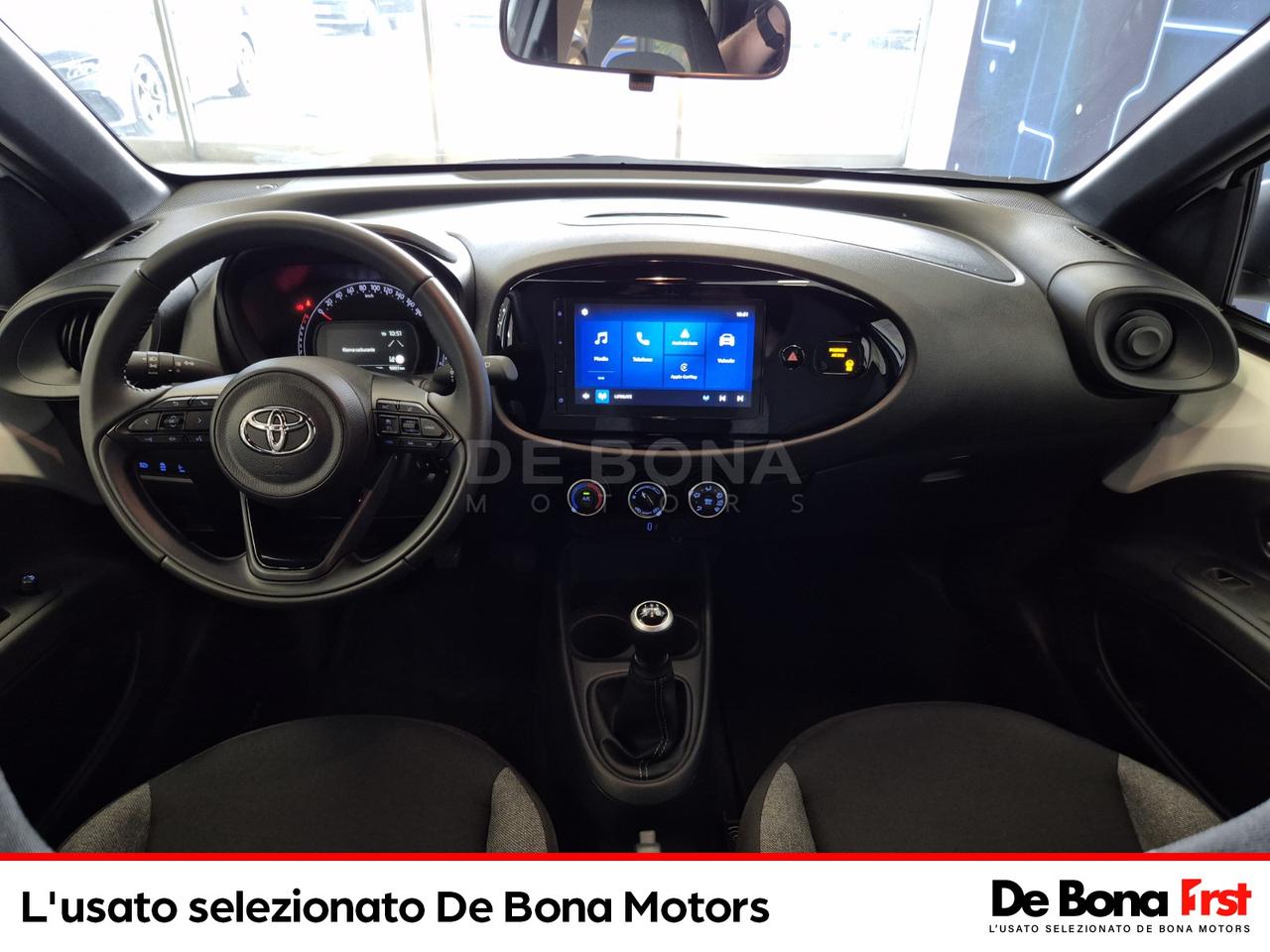 Toyota Aygo x 1.0 active 72cv