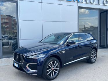 Jaguar F-Pace R-Dynamic S possibilità noleggio no scoring