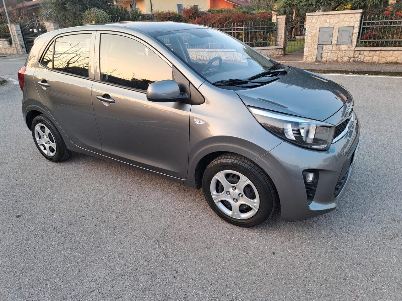 Kia Picanto 1.0 12V 5 porte Urban