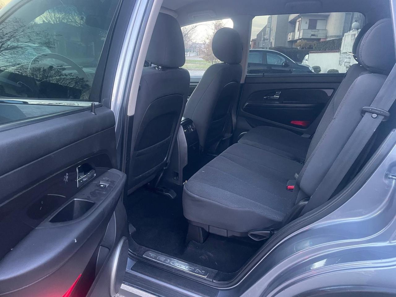 Ssangyong Rexton W 2.0 Xdi 4x4 2013