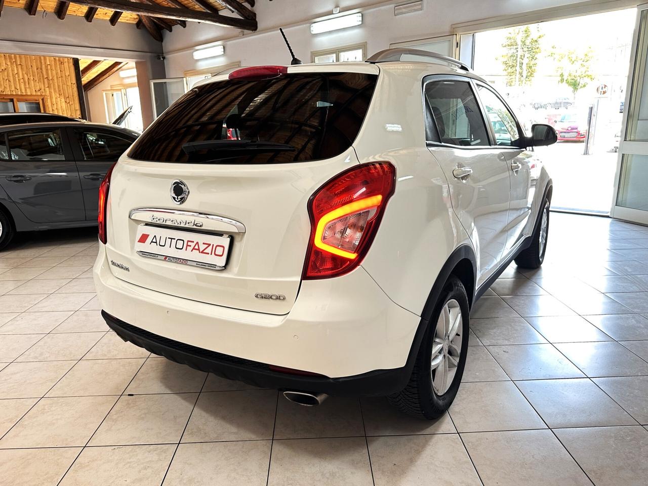 Ssangyong Korando 2.0 2WD MT GPL Limited