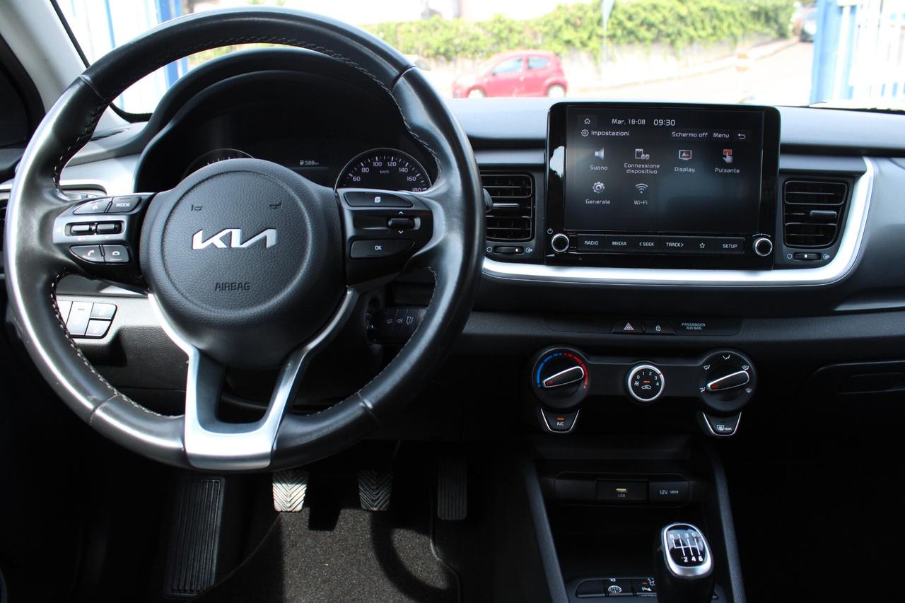 Kia Stonic 1.0 T-GDi 100 CV MHEV MT Urban Special Edition