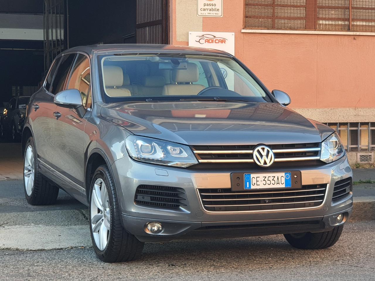VOLKSWAGEN Touareg 3.0 TDI 245 CV tiptronic