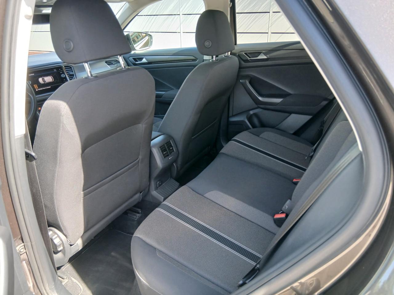 Volkswagen T-Roc 1.0 TSI 115 CV Style +teck pack tua a € 199 mese