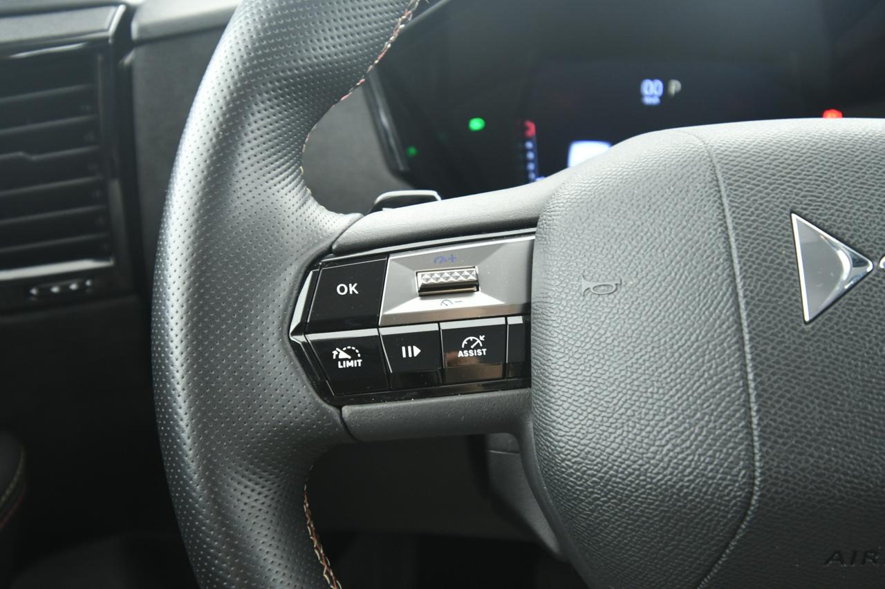 DS DS4 1.5 bluehdi Performance Line 130cv auto CAMERA+LED+HEAD-UP