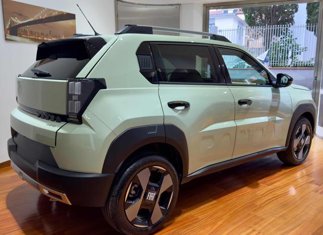 FIAT Grande Panda 1.2 Hybrid 110 CV S&S La Prima uff. Italiana