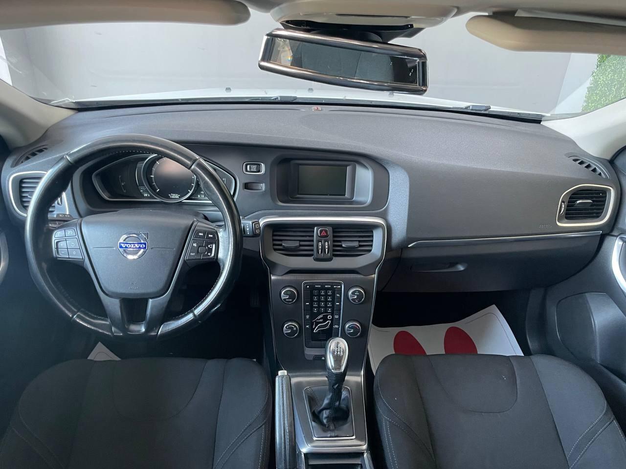 Volvo V40 D2 - Distribuzione Eseguita