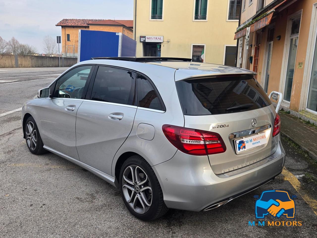 Mercedes B 200 D Sport