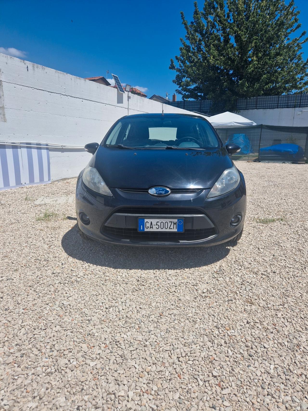 Ford Fiesta 1.2 82 CV 5 porte automatica 120000km