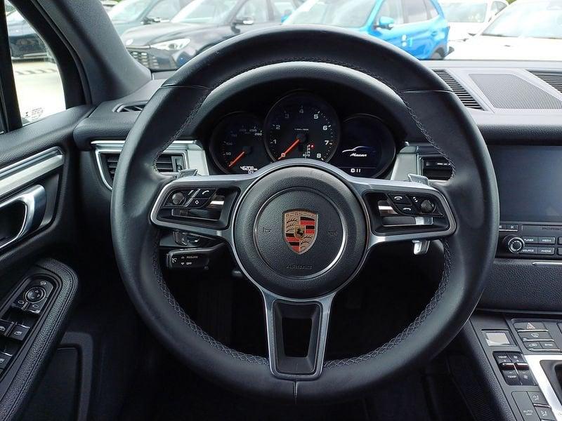 Porsche Macan 2.0 252cv pdk