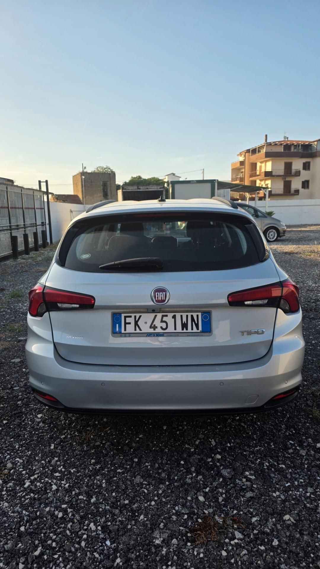 Fiat Tipo 1.6 Mjt S&S SW Lounge