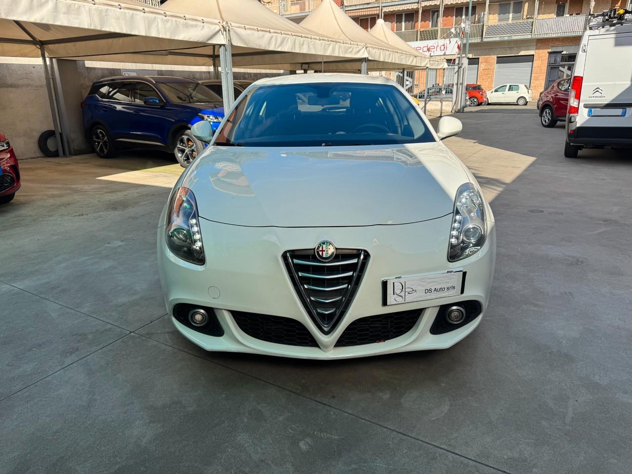 Alfa Romeo Giulietta 1.6 JTDm-2 105 CV Distinctive