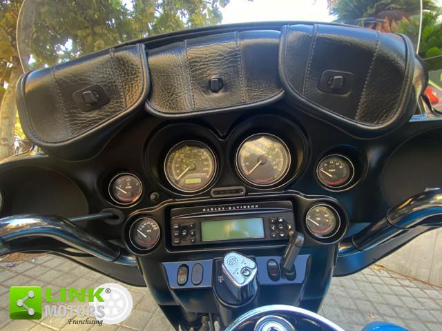 HARLEY-DAVIDSON FLHTC Electra Glide Classic Standard