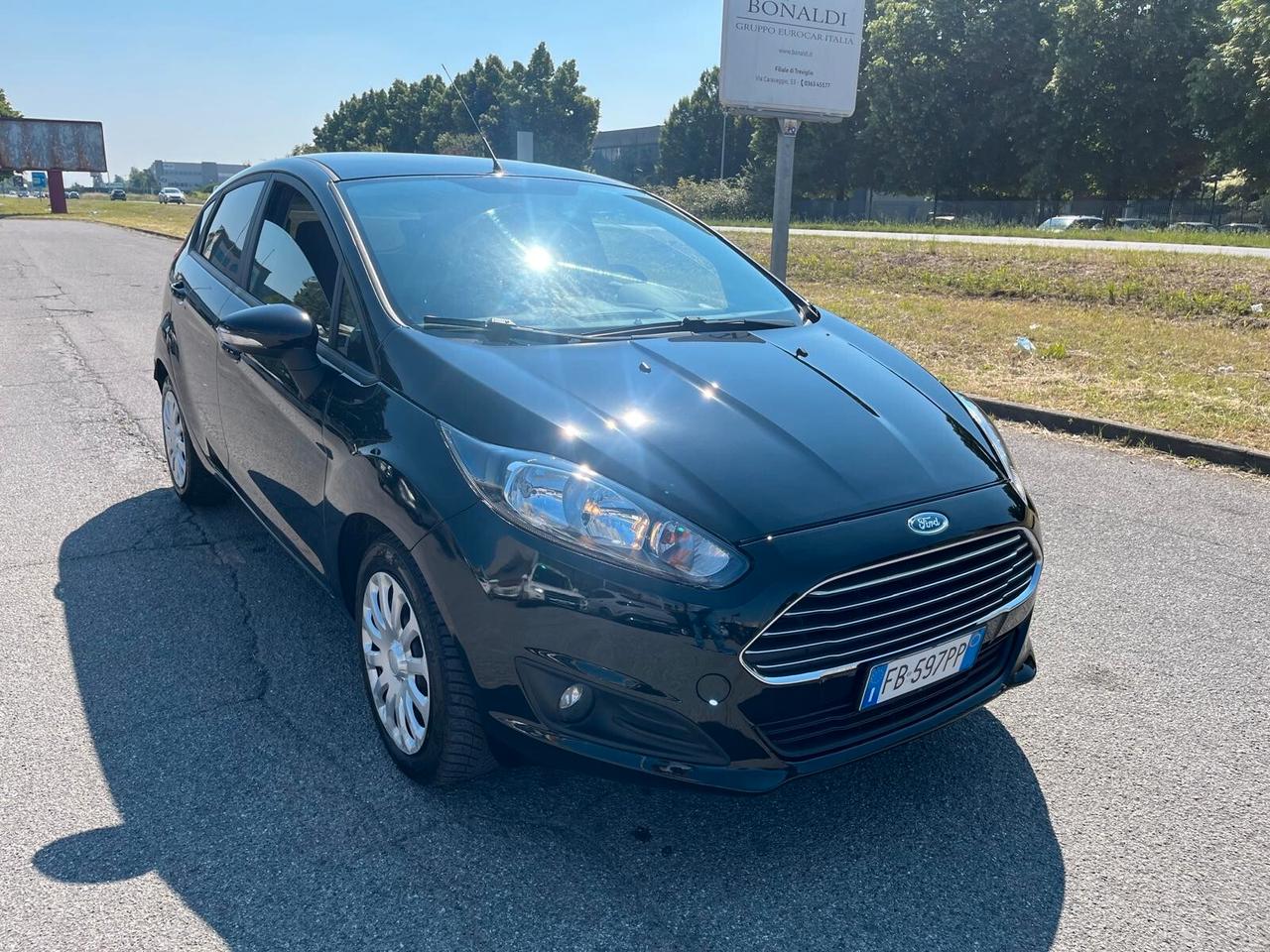 Ford Fiesta 1.5 TDCi 75CV 5 porte **NEOPATENTATI**