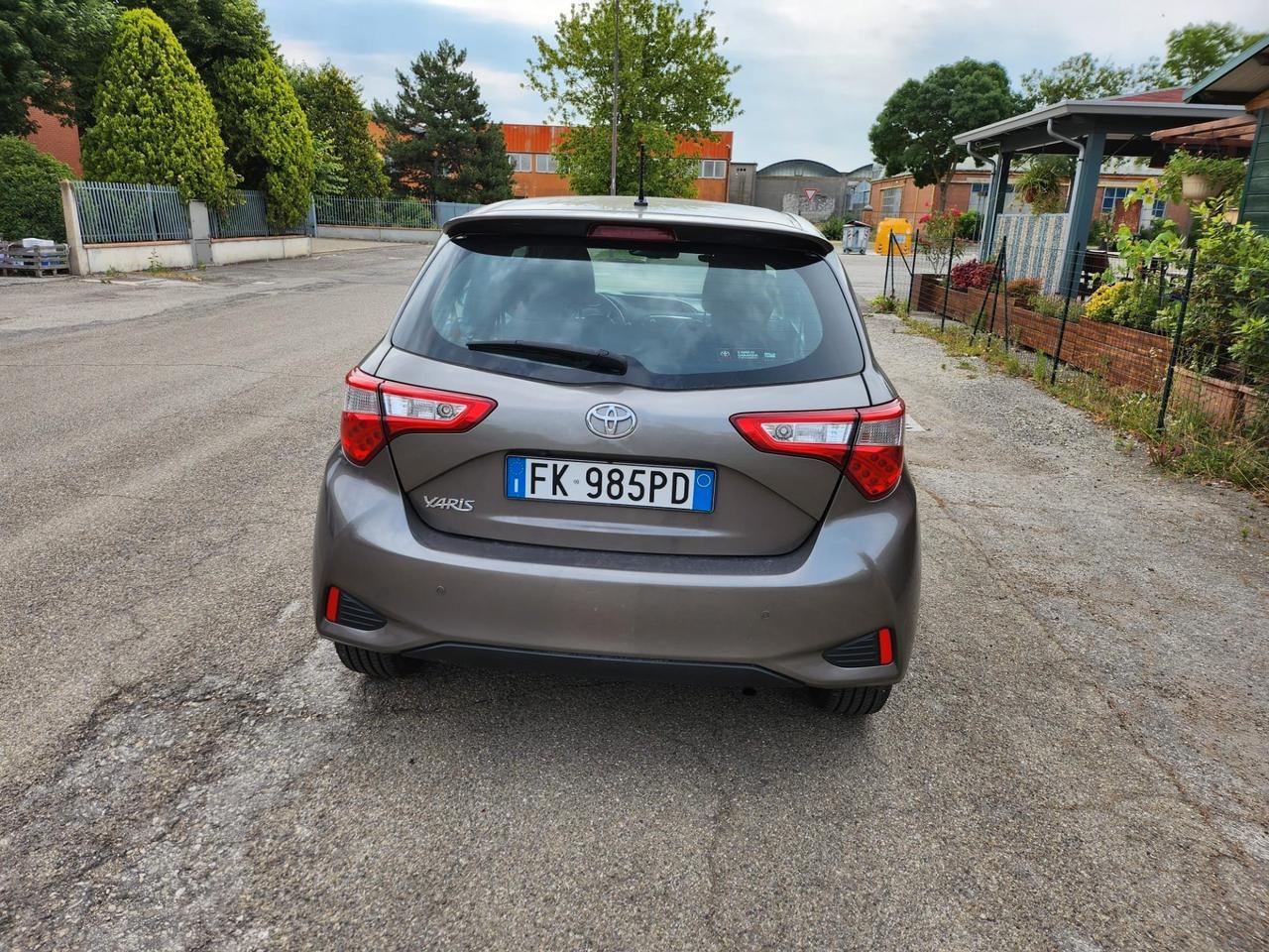 Toyota Yaris 1.0 5 porte Active GPL