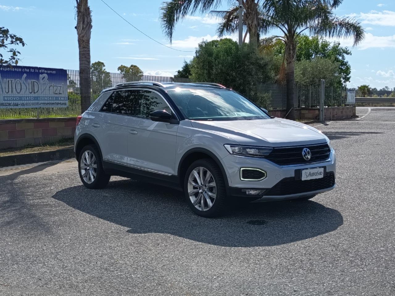 VOLKSWAGEN T-Roc 1.6 TDI SCR Advanced BlueMot.Tech. NAVI+RETRO
