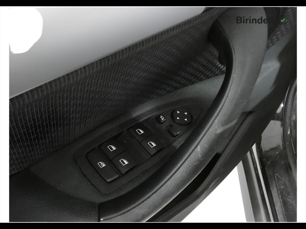 BMW X1 (F48) - X1 sDrive18d Business Advantage