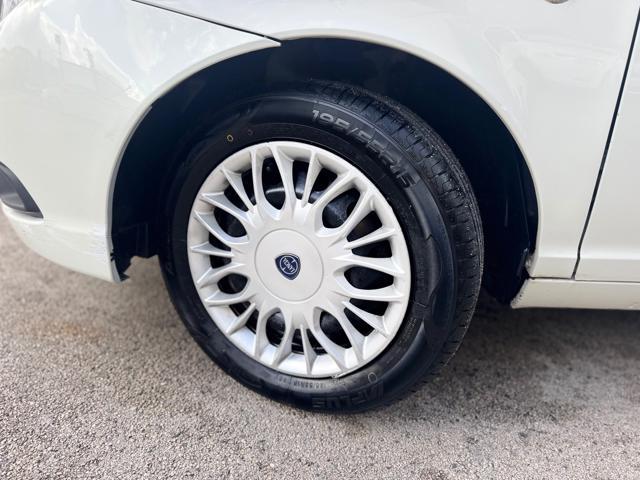 LANCIA Ypsilon 1.2 Oro IDEALE PER NEOPATENTATI