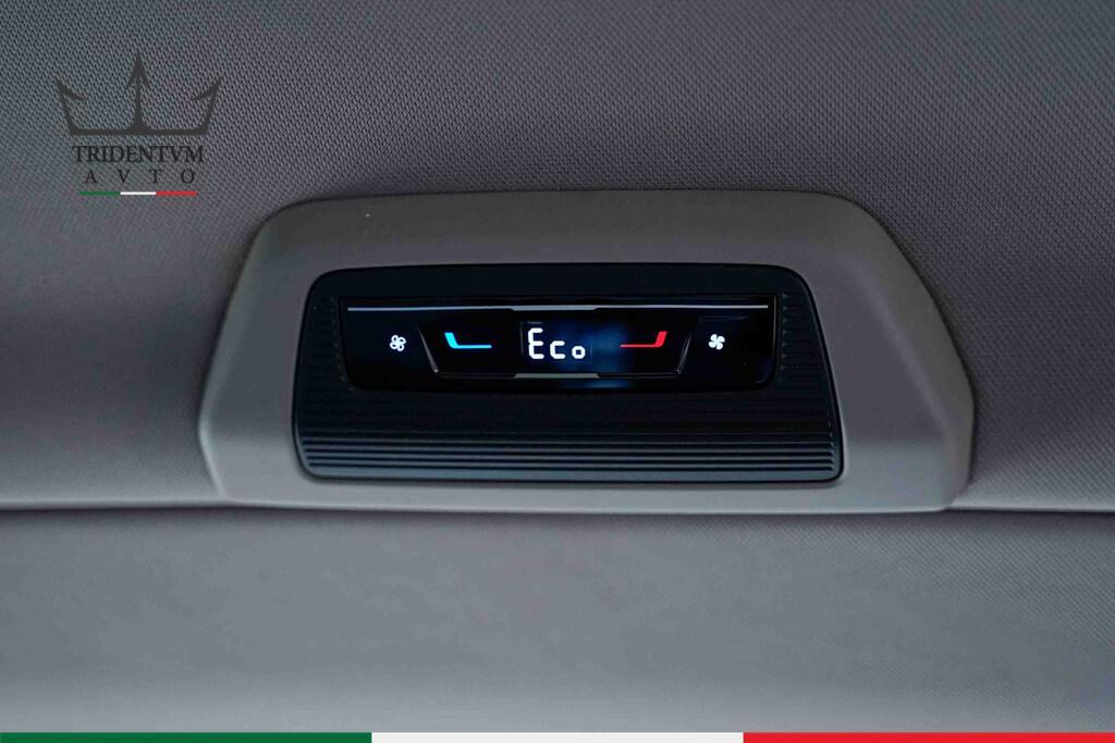 Volkswagen Multivan 1.5 phev Life 4motion 245cv dsg 7p.ti