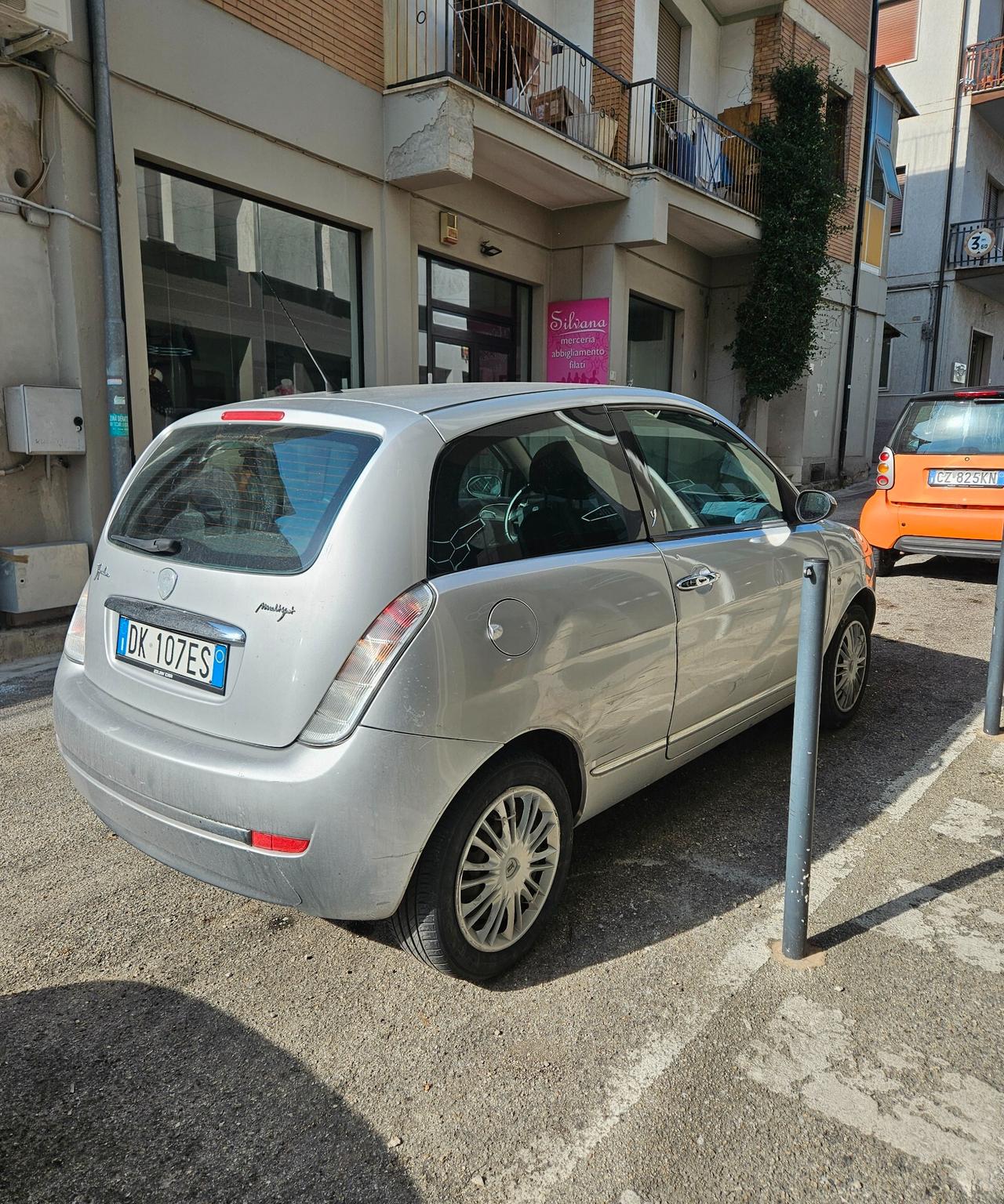 Lancia Ypsilon 1.3 MJT 75 CV anche Neopatentati