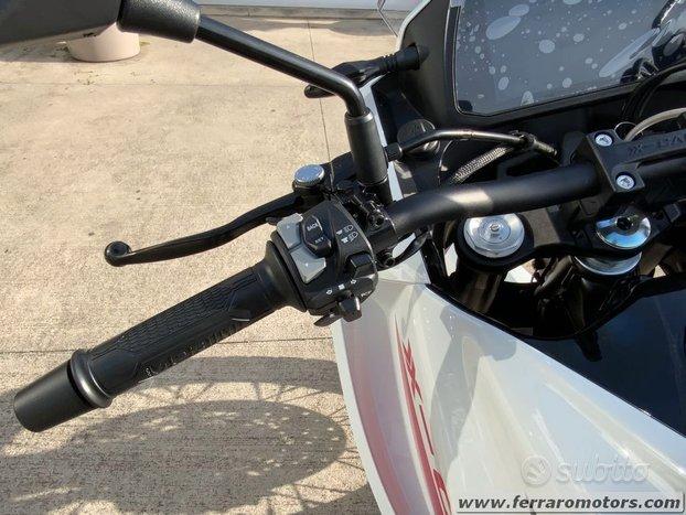 Moto Morini X-Cape 649 nuova pronta consegna