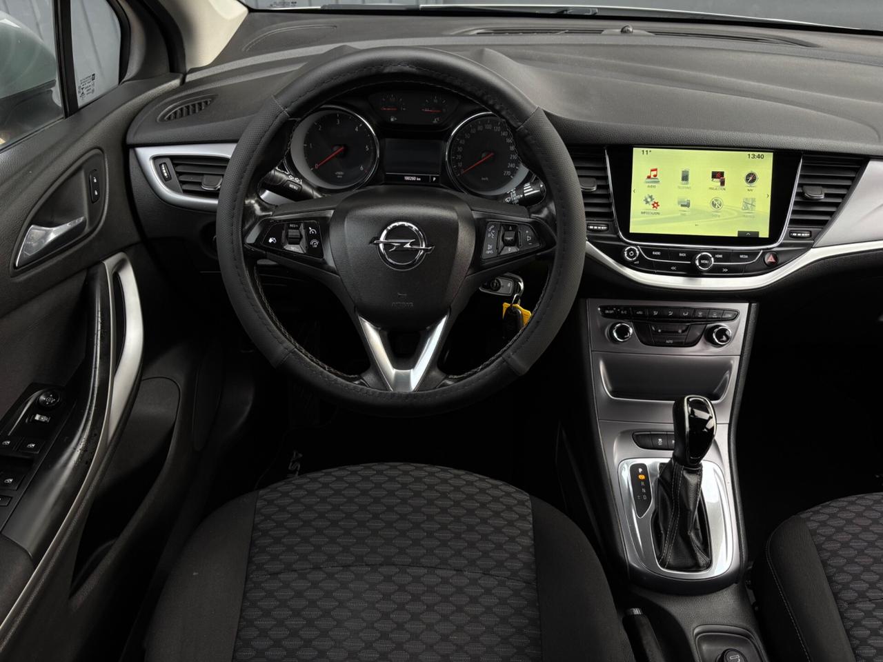 Opel Astra 1.6 CDTi 136CV aut. Garanzia. Neopatentati