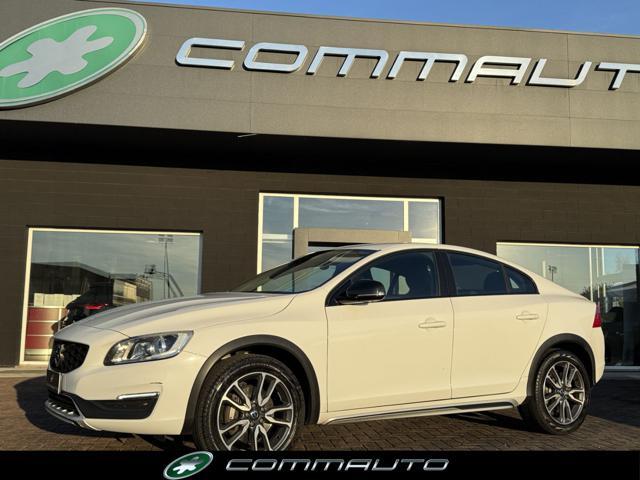 VOLVO S60 Cross Country D3 Geartronic Summum