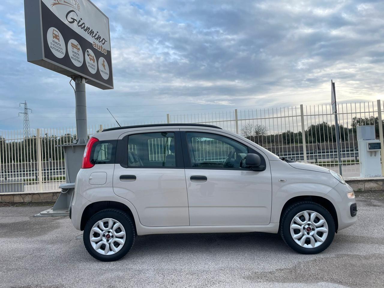 FIAT PANDA 0.9 TwinAir Turbo Natural Power Lounge