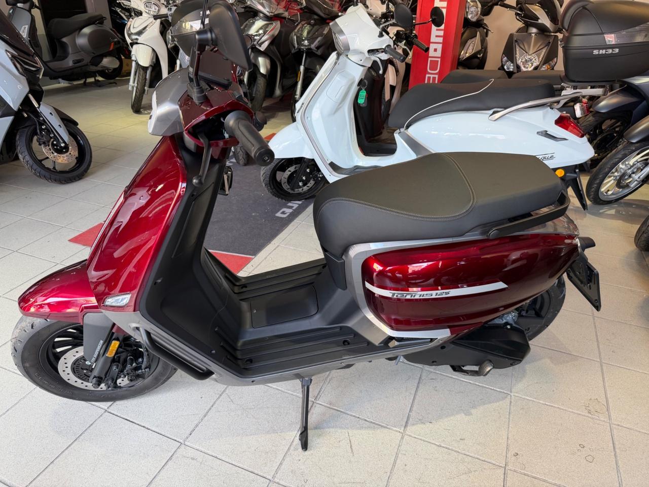Velocifero TENNIS 125 - KM0