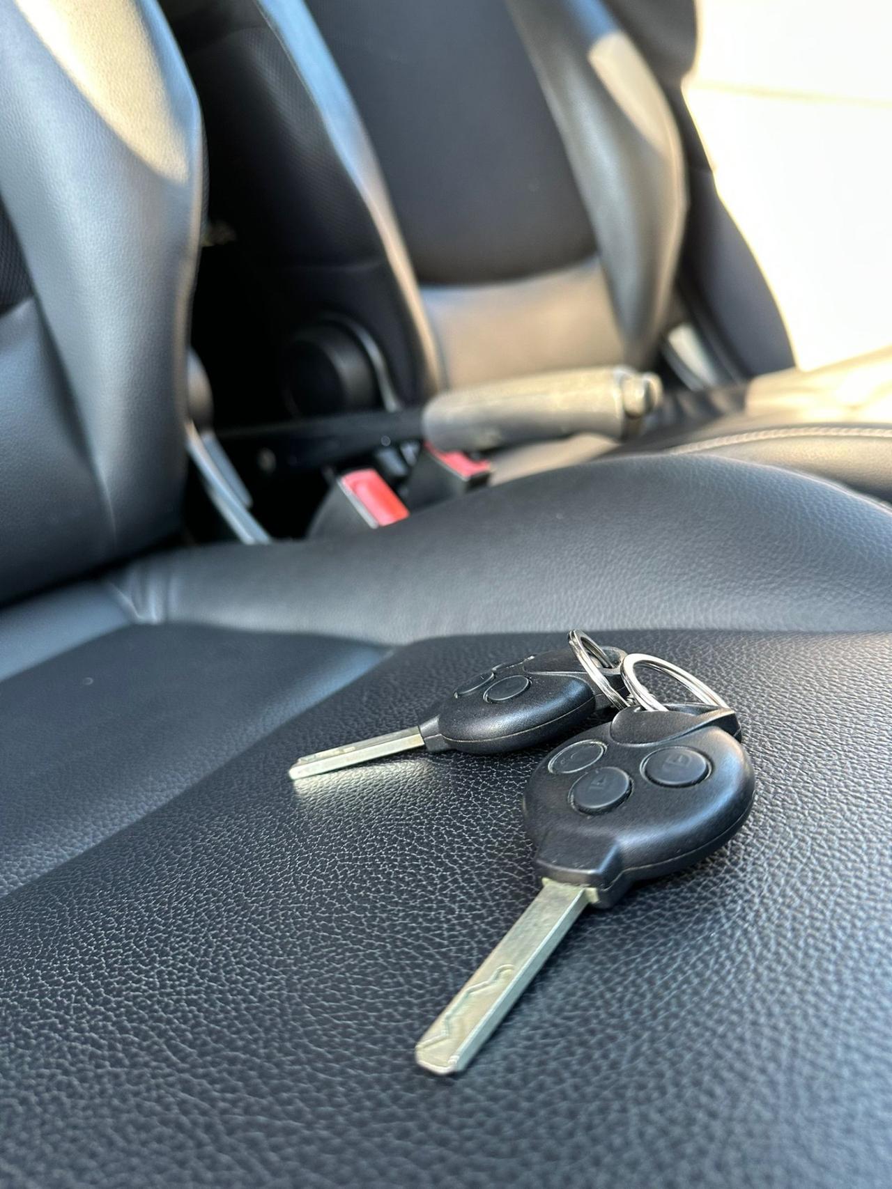 Smart ForTwo 1000 45 kW MHD coupé pure Teen II