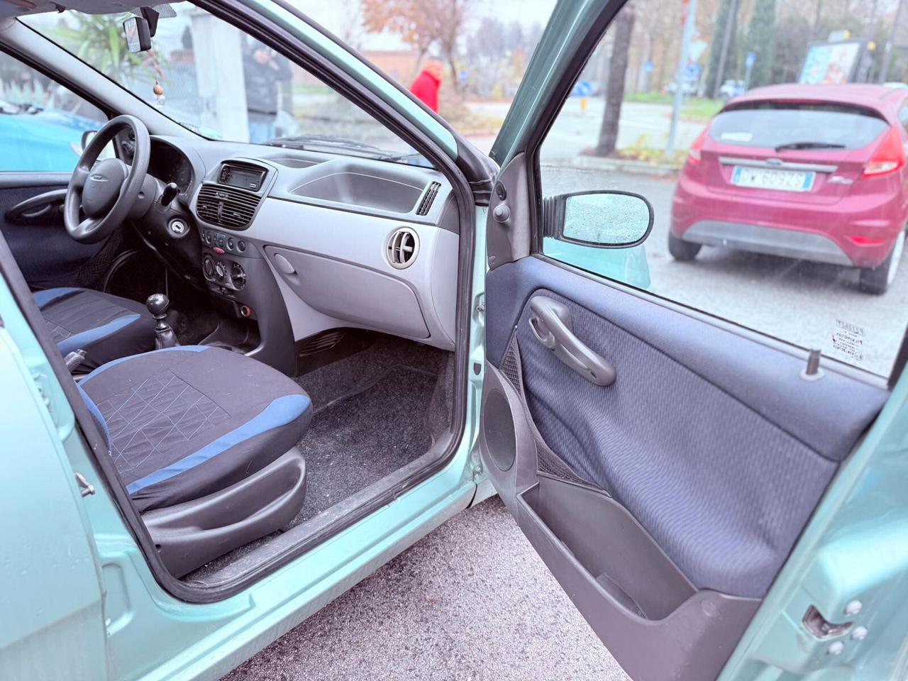 Fiat Punto 1.2i cat 5 porte ELX