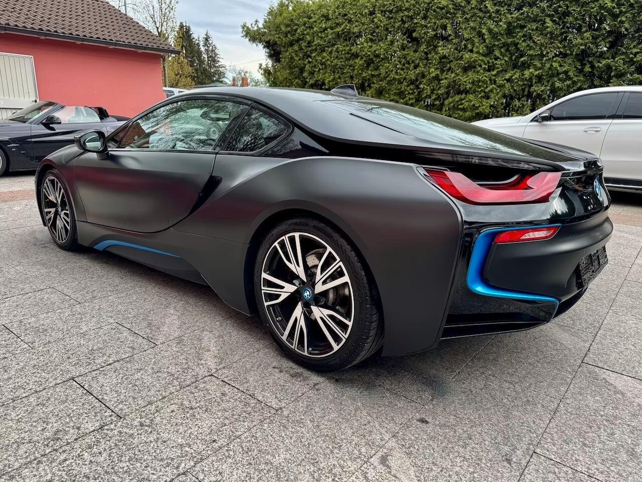 Bmw i8 Coupé xDrive *Display Key*HUD*360°*20 pollici