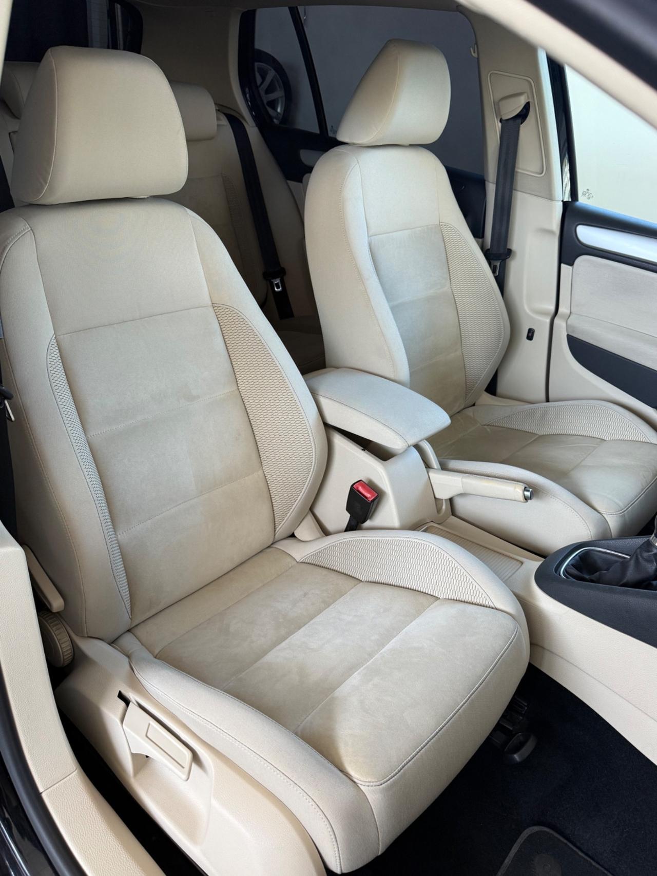 Volkswagen Golf 2.0 TDI 140CV DPF 5p. Highline