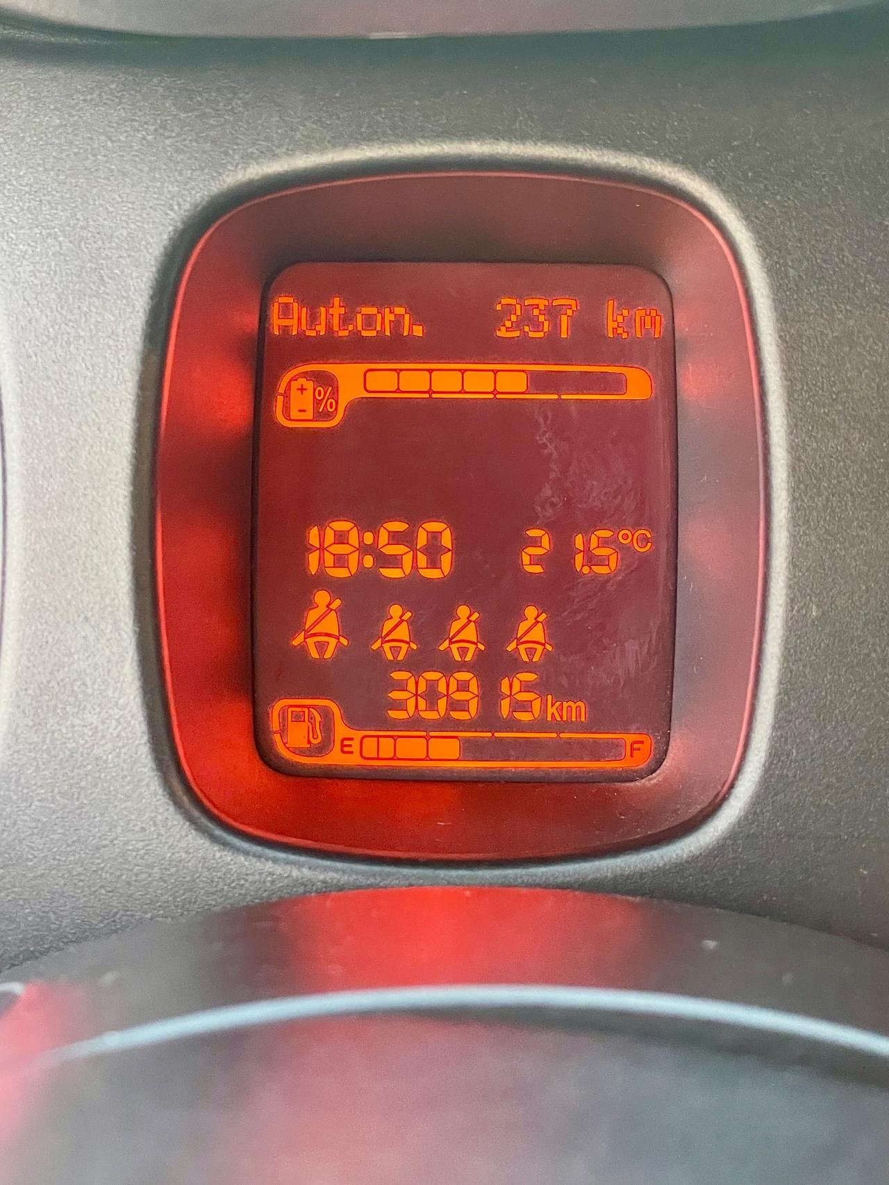 Fiat Panda 1.0 FireFly S&S Hybrid Red