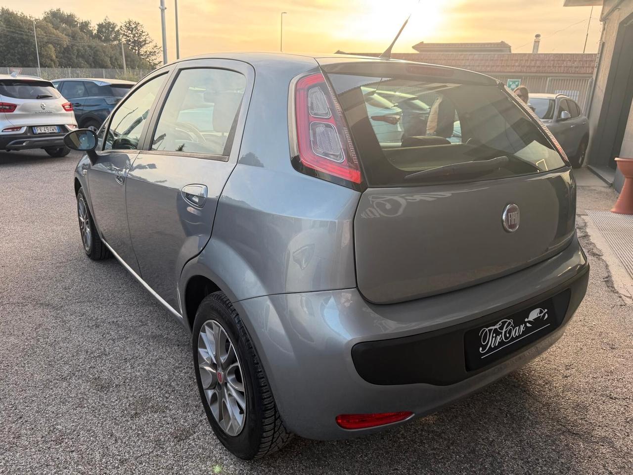 FIAT PUNTO EVO 1.2 70CV 51KW OK NEOPATENTATI ANNO 2012