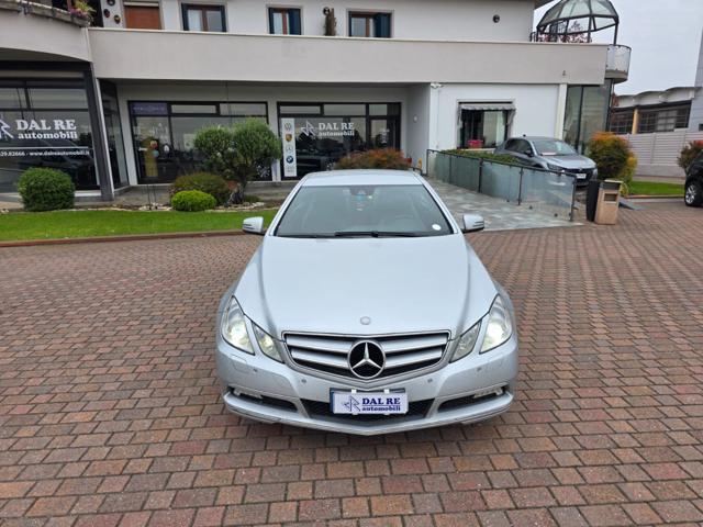 MERCEDES-BENZ E 250 CDI Coupé BlueEFFICIENCY Avantgarde