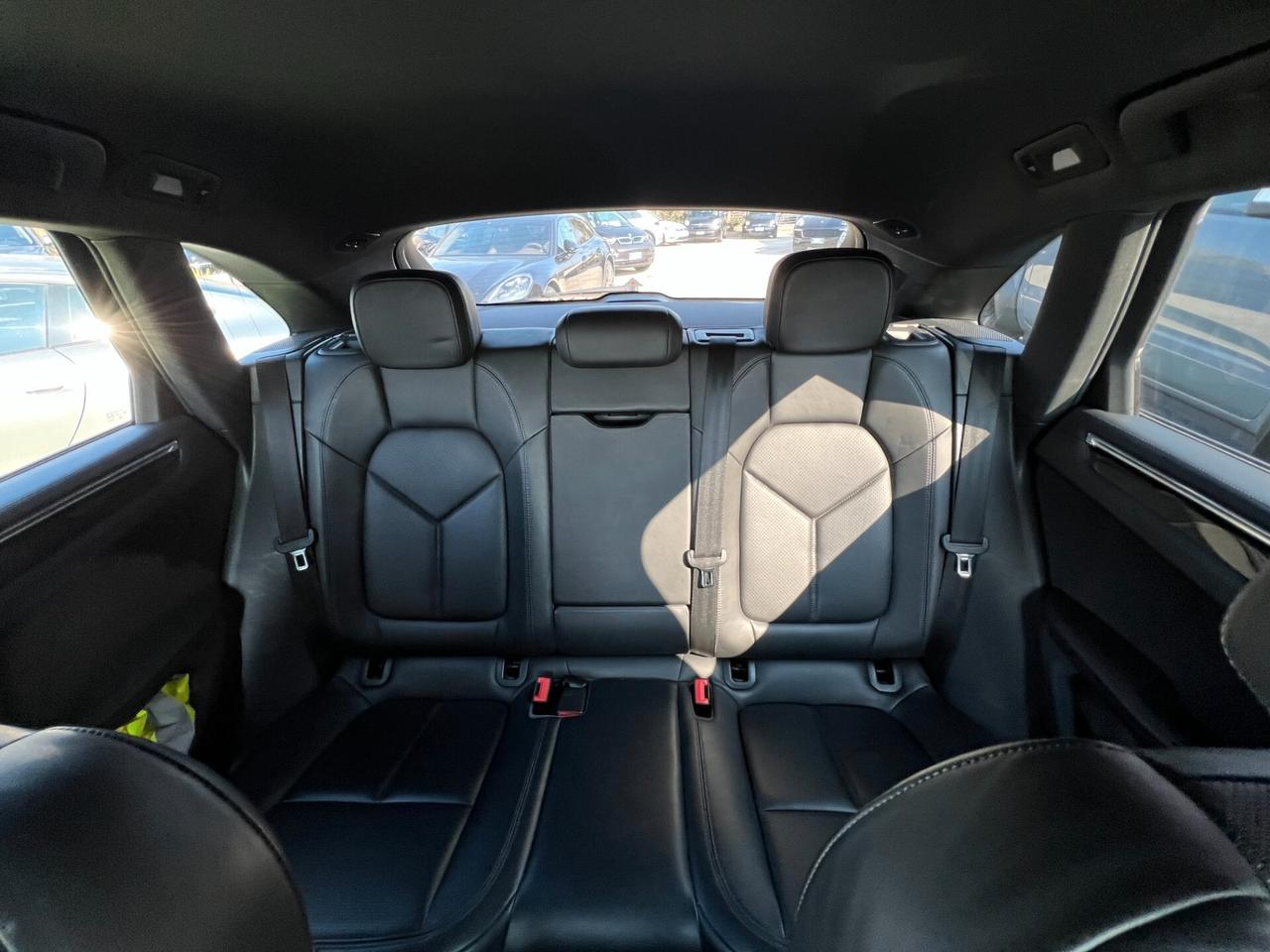 Porsche Macan 3.0 S Diesel/ 250cv/r"21/BOSE/NAVI/SEDILI VENTILATI E RISC.